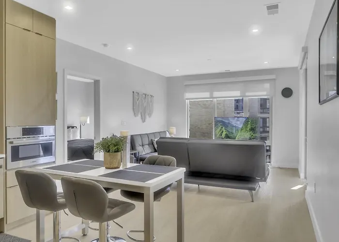 2Br Apartment Near Dupont Circle Apts