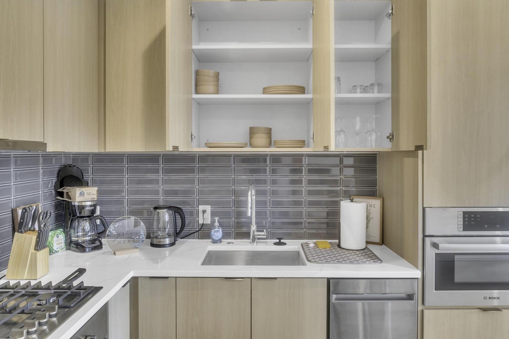 Apartment 2br Near Dupont Circle Apts *